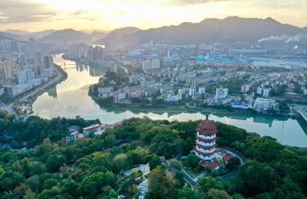 福建风情，诗意画卷中的魅力之旅