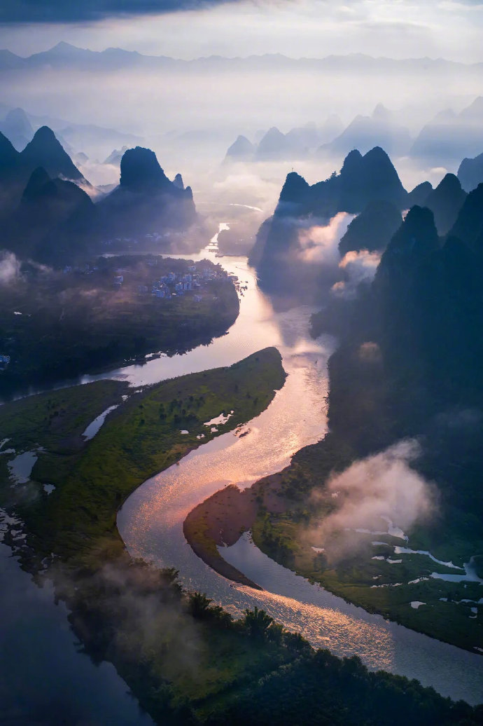 广西之声，广西播音稿精选集