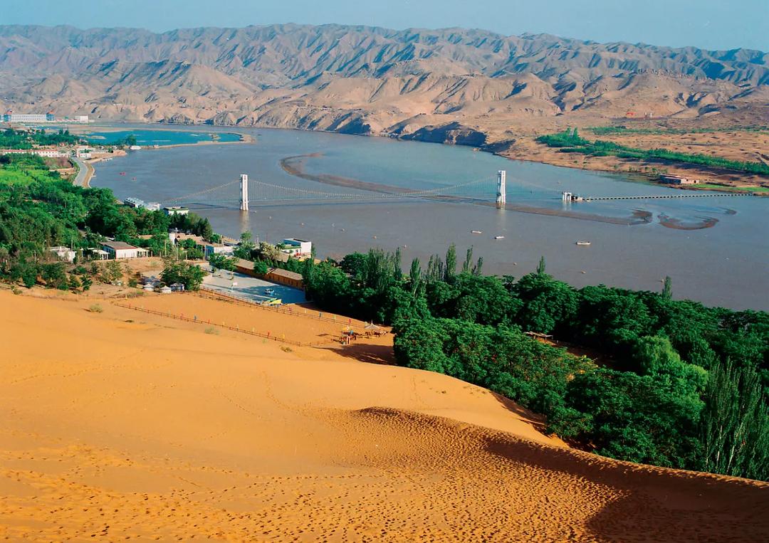 宁夏,致敬领导与同胞的团结盛典